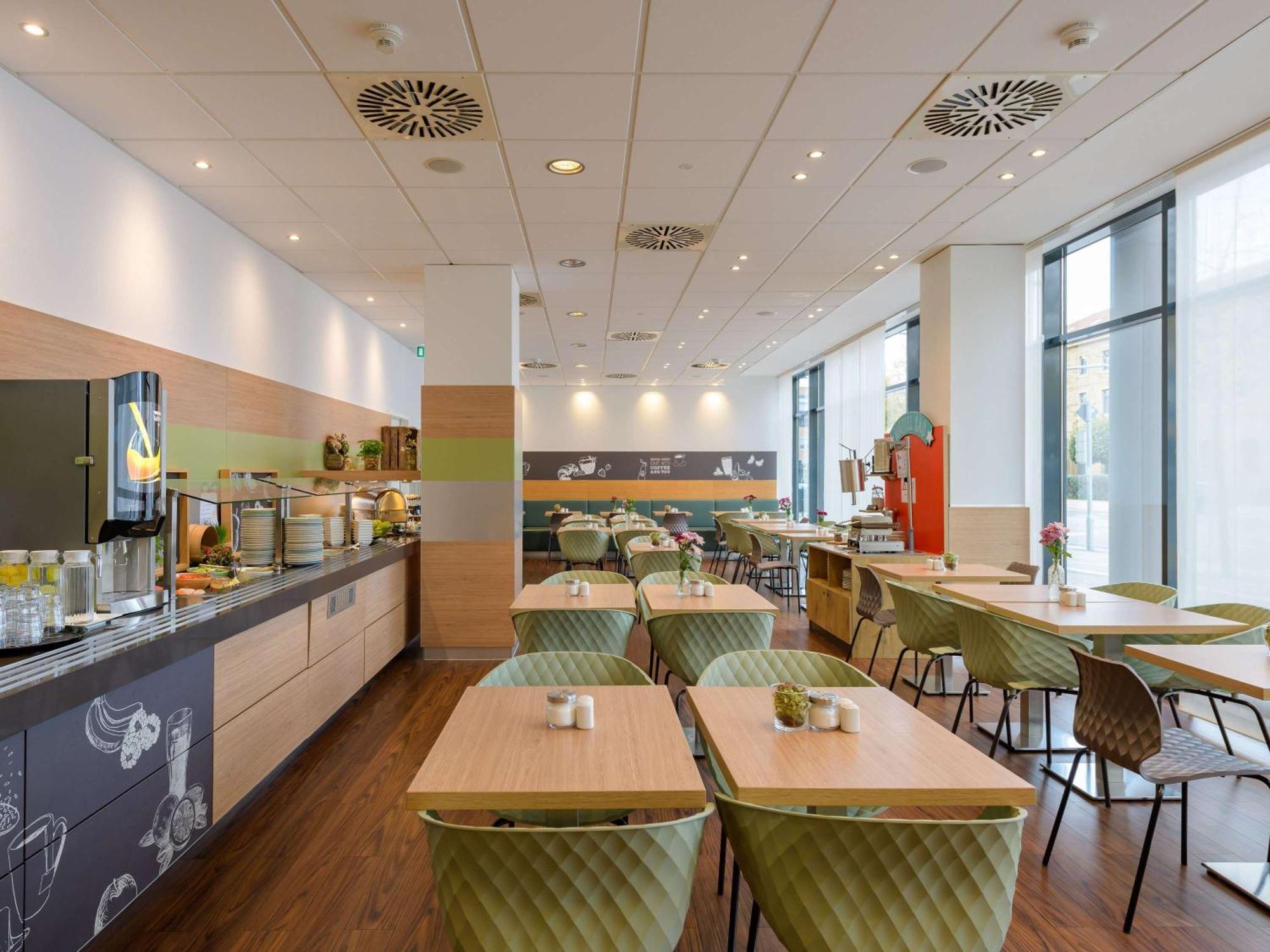 ibis Heilbronn City Buitenkant foto