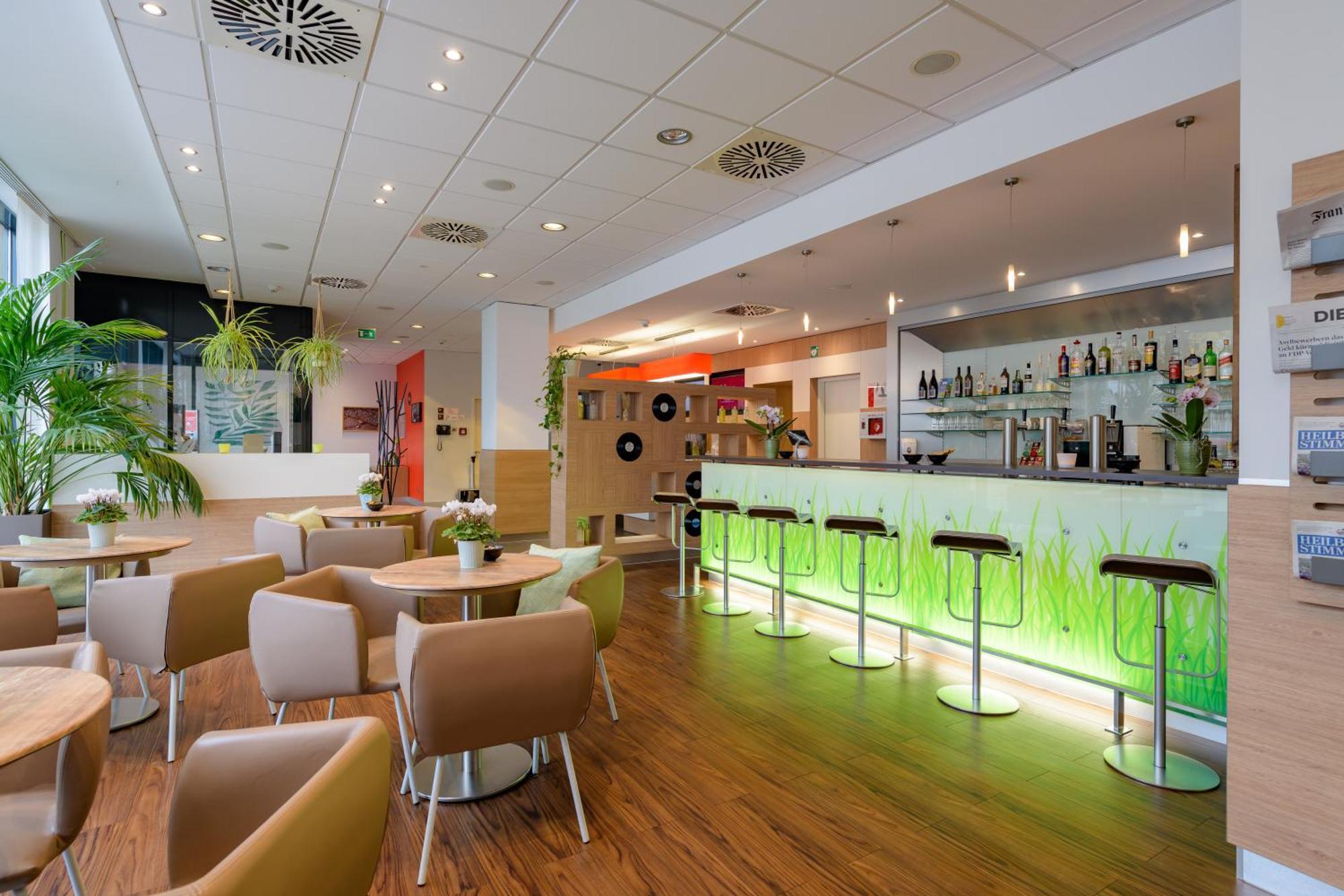 ibis Heilbronn City Buitenkant foto